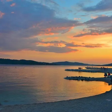 Violeta - - 50 M From The * Trogir